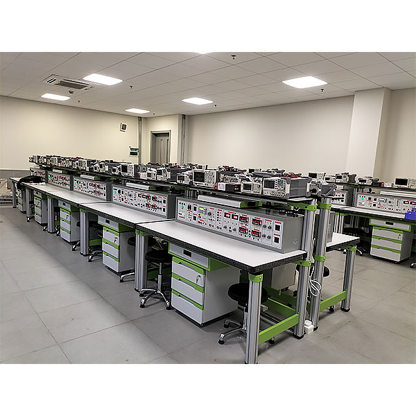 電工電子技術實訓臺(圖1) 電工電子技術實訓臺,管路串并聯實訓裝置